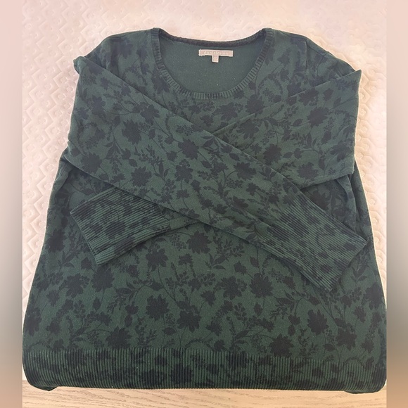 Daniel Rainn Dark Green Floral Sweater - Picture 2 of 9